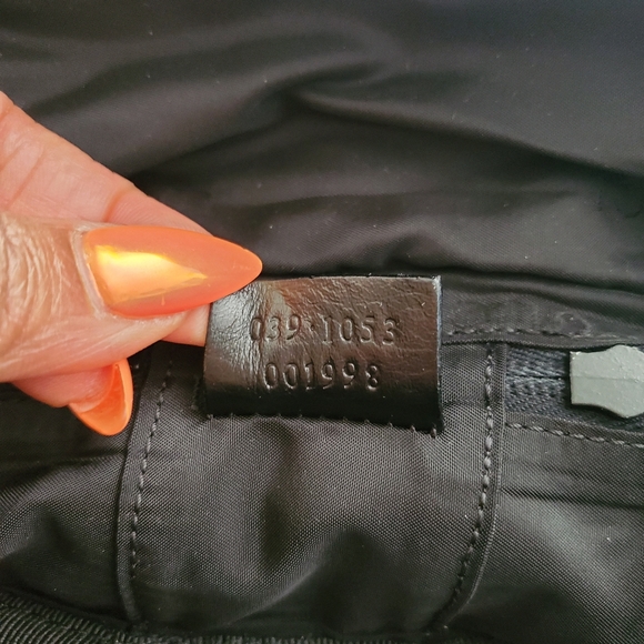 GUCCI mini nylon bucket bag - Picture 10 of 11